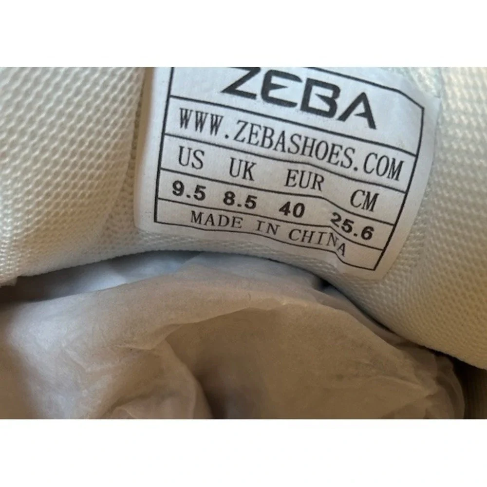 ZEBA Shoes Men's Size 9.5 White Red Hand Free Slip On Comfort Sneakers With BOX‎
